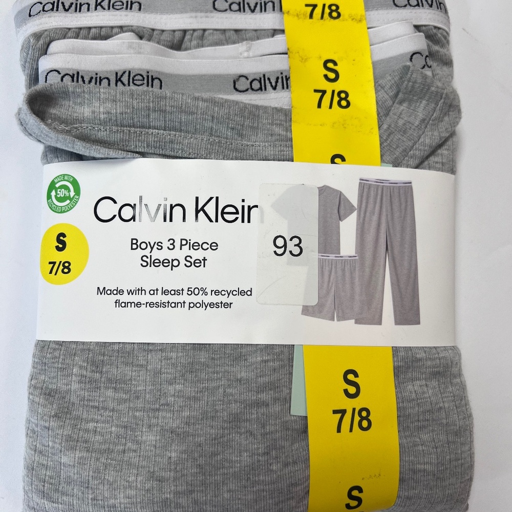 CALVIN KLEIN BOYS 3 PIECE SLEEP SET NEW SIZE SMALL